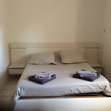 gites et chambres d'hotes les roses thé Hauterives Exterior foto